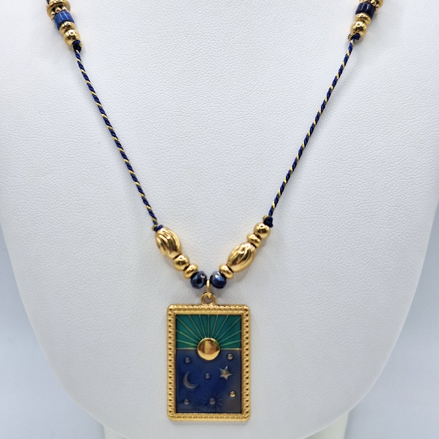 Collar TAROT DIA Y NOCHE