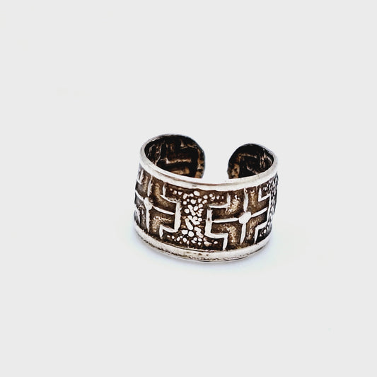 EAR CUFF ISAC